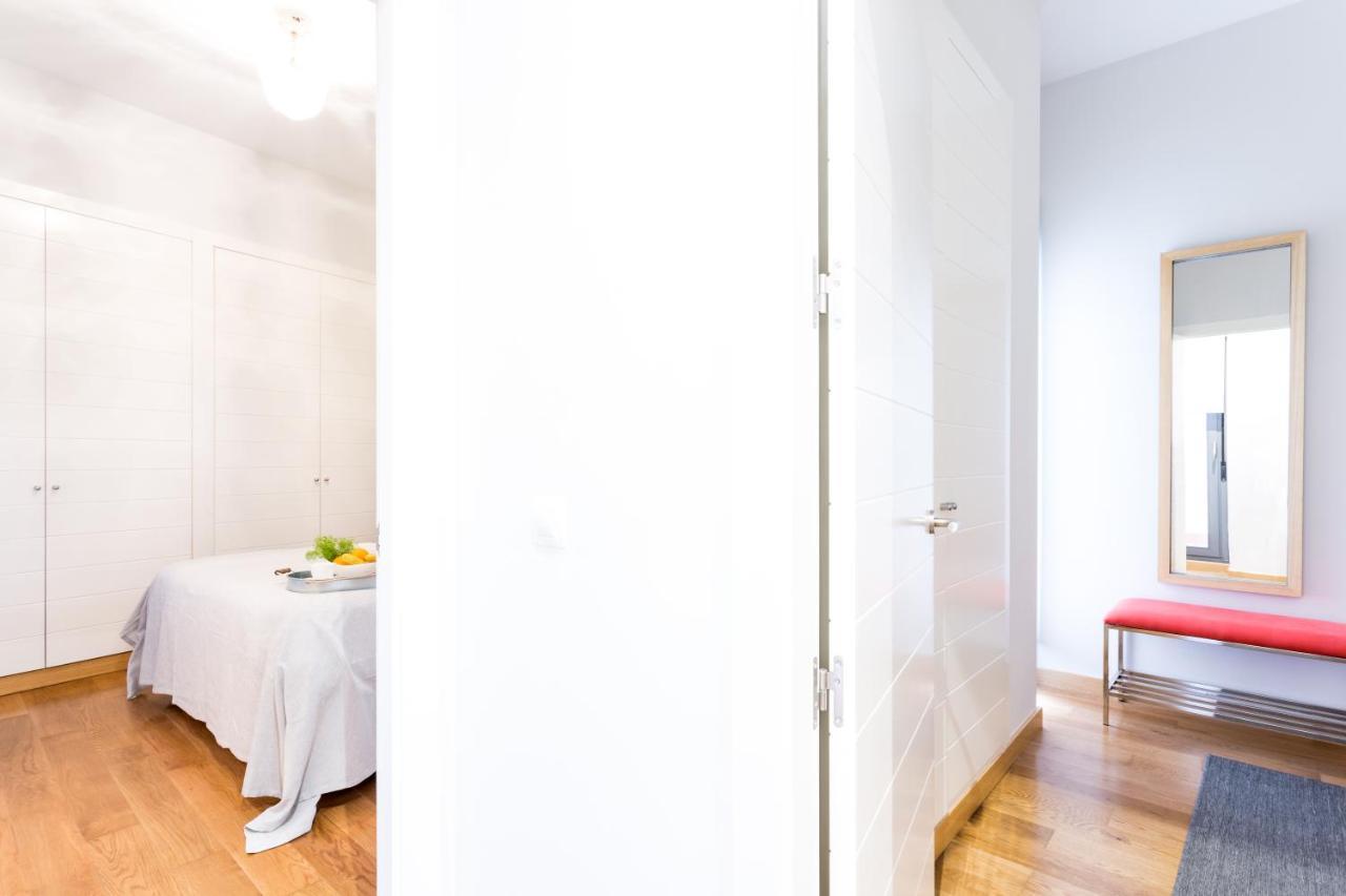 Apartamentos Rg Alameda De Hercules Sevilla Buitenkant foto